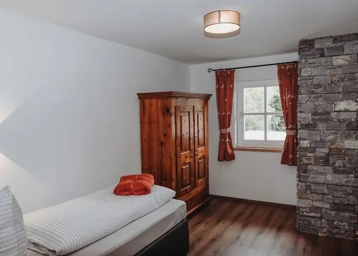 度假居 Hohlbichlgut 比绍夫斯霍芬